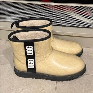 UGG Cream and Black Ankle Boots